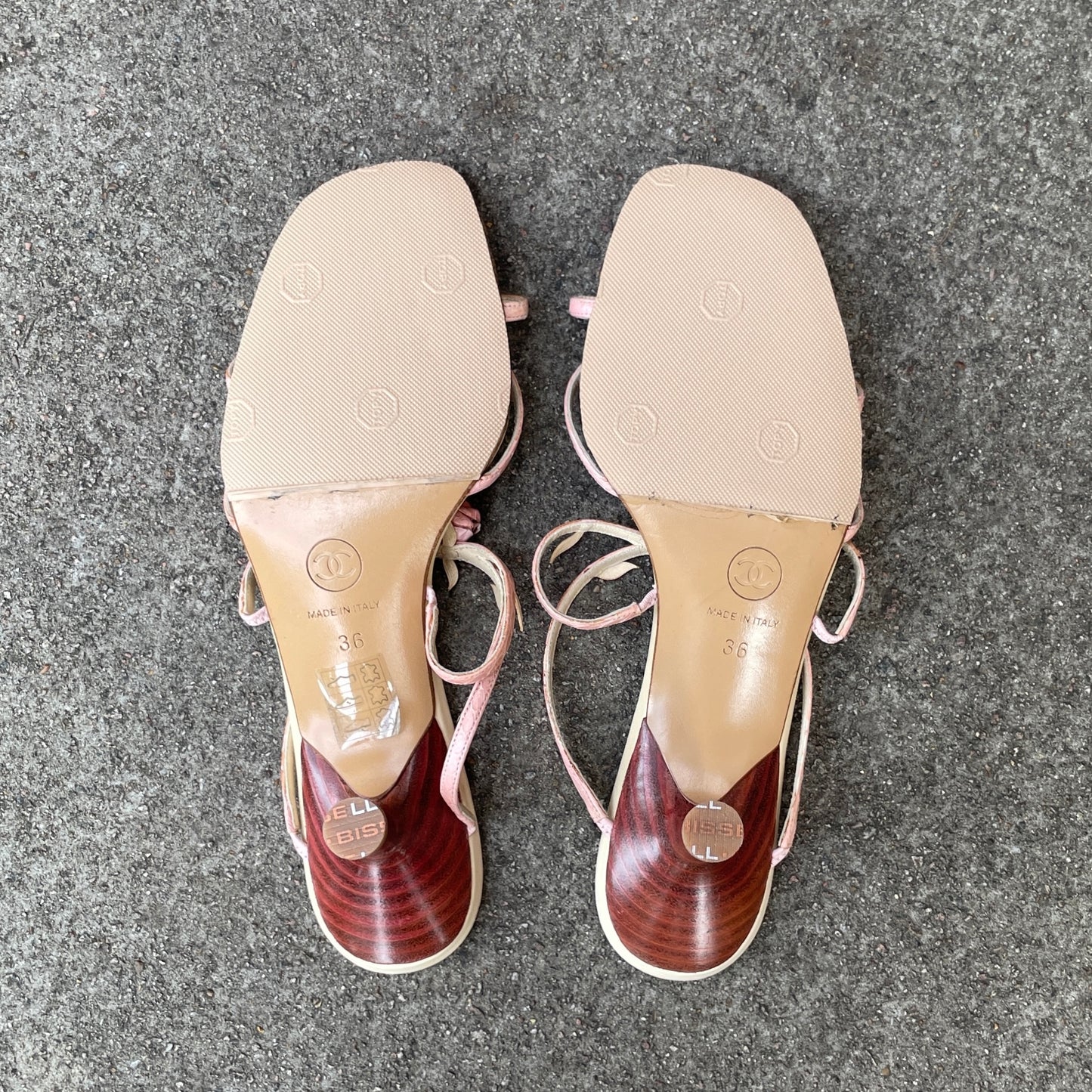 CHANEL 2004 Pink Rosebud Leather Sandal Heels