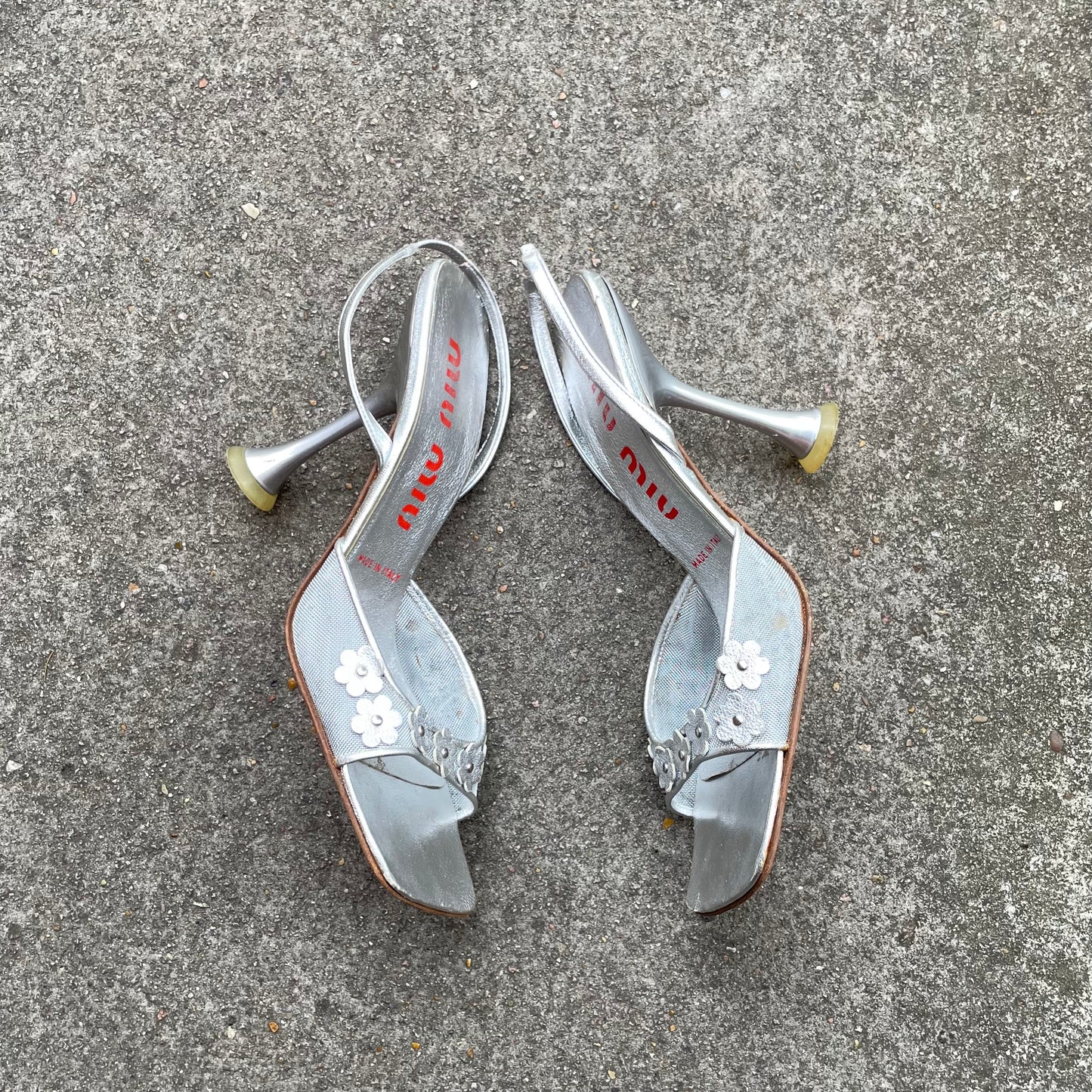 Miu Miu 1999 Metallic Silver Mesh Floral Daisy Slingback Heels
