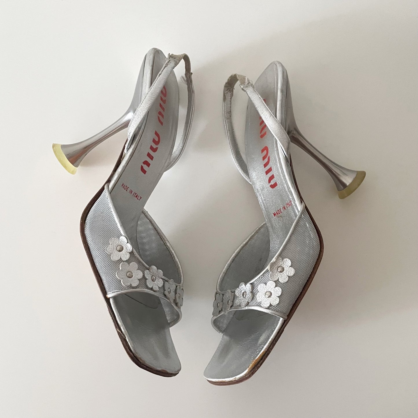 Miu Miu 1999 Metallic Silver Mesh Floral Daisy Slingback Heels