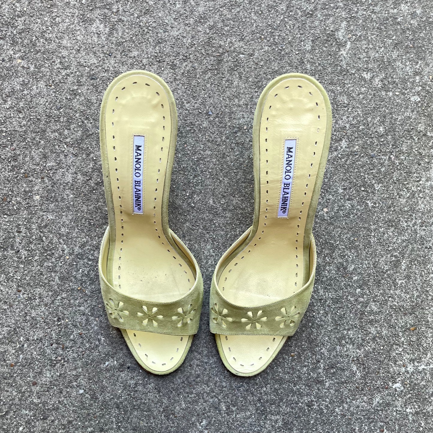 Manolo Blahnik Light Green Suede Flower Laser Cut Eyelet Sandal Heels