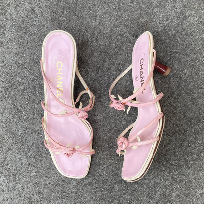 CHANEL 2004 Pink Rosebud Leather Sandal Heels
