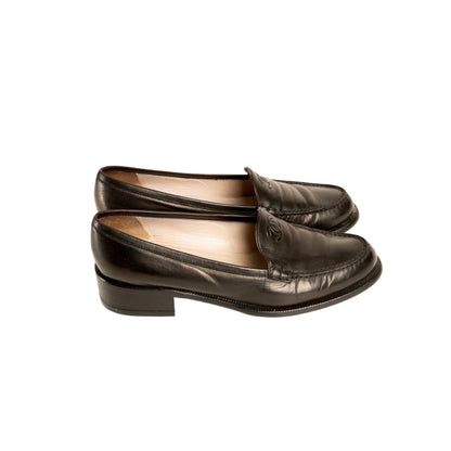 CHANEL “CC” 1999 Black Leather Loafers