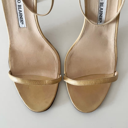 Manolo Blahnik Nude Leather Ankle Strap Sandal Heels