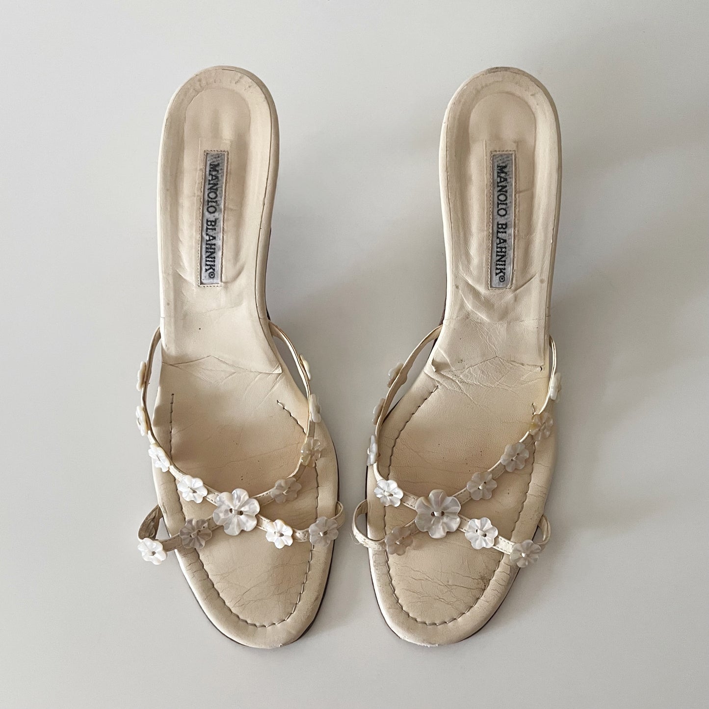 Manolo Blahnik 2000s Butter Yellow Pearlescent Flower Sandal Heels