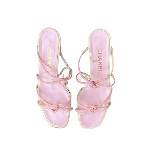 CHANEL 2004 Pink Rosebud Leather Sandal Heels