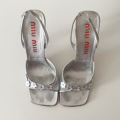 Miu Miu 1999 Metallic Silver Mesh Floral Daisy Slingback Heels