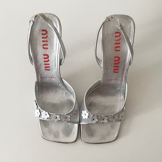 Miu Miu 1999 Metallic Silver Mesh Floral Daisy Slingback Heels