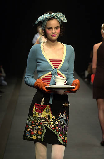 Fall / Winter 2001 Black Embroidered House Wool Skirt